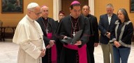 El Papa León XIV recibe a líderes fronterizos de El Paso y Juárez para hablar sobre la crisis migratoria