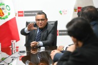 Santiváñez deja el Minjus y alista candidatura rumbo a las elecciones del 2026