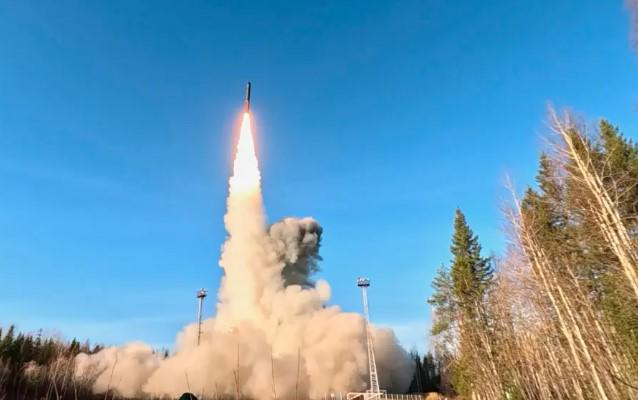 ¿Por qué el misil nuclear ‘invencible’ de Putin tiene más probabilidades de convertirse en un desastre?