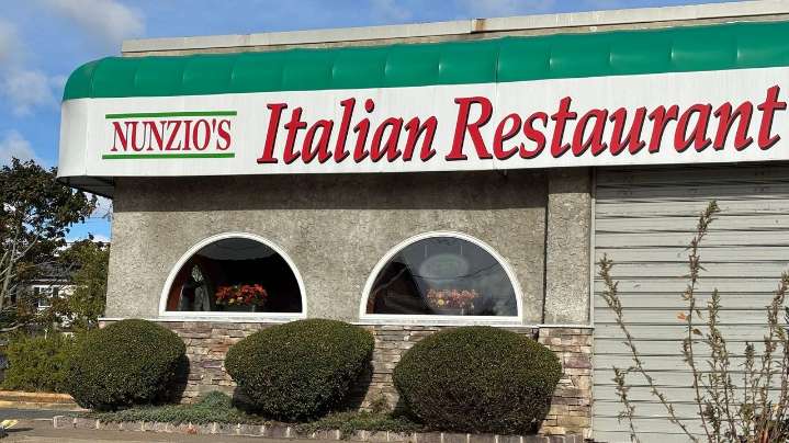 Nunzio's Pizza Town in West Babylon to close