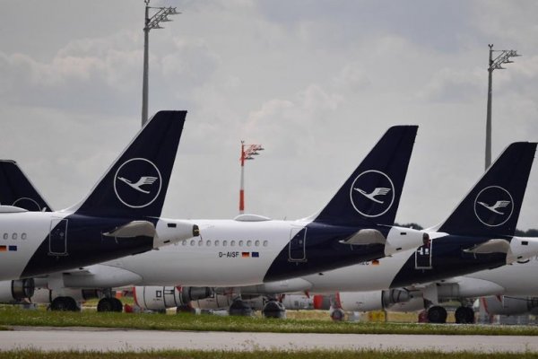 Cierra el aeropuerto de Múnich tras el avistamiento de drones