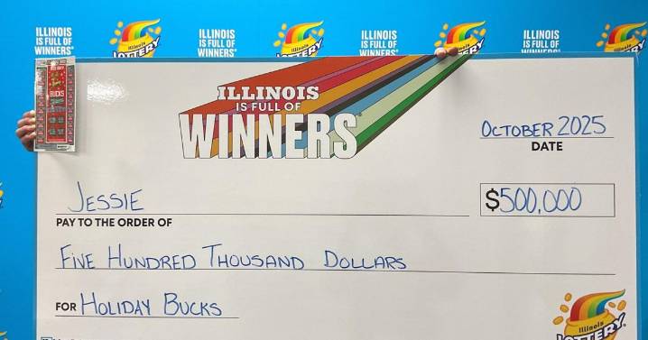 Rockford woman wins $500,000 lottery prize at local store