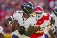 Deadspin | With Ravens' Lamar Jackson out vs. Bears, Tyler Huntley to start