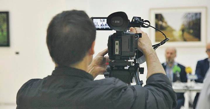Jácome y el uso de un cámara para  su TV pagado con fondos públicos