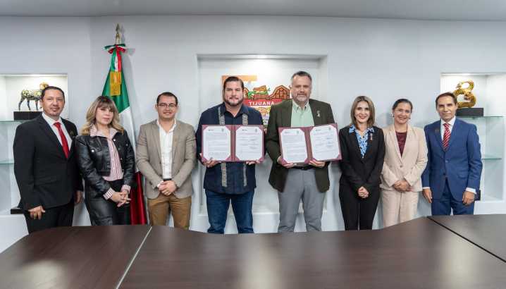 Ayuntamiento de Tijuana y UABC firman convenio para fortalecer a estudiantes