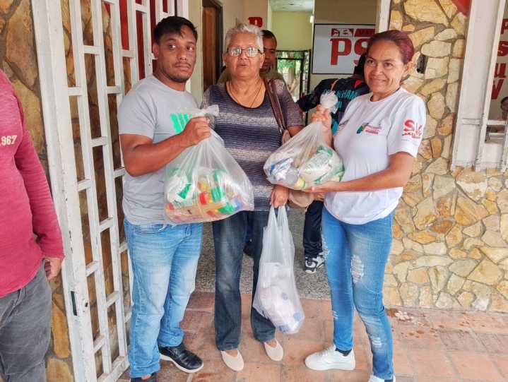 Alcalde Perrotta asume compromiso con los Abuelos y Abuelas del municipio