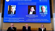 Joel Mokyr, Philippe Aghion y Peter Howitt obtienen el Nobel de Economía