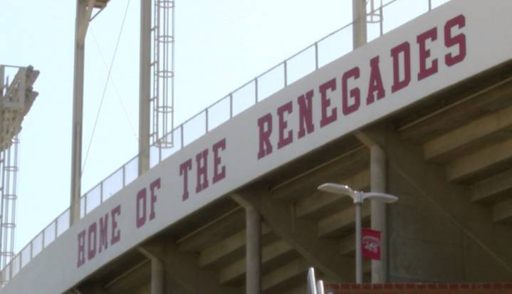 Houchin Community Blood Bank offers donors tickets to BC Renegades football game, ScareValley