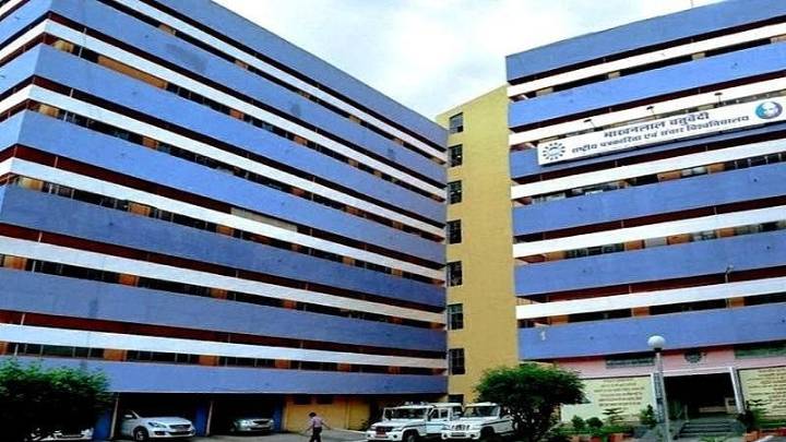 Bhopal News: First-Year Student Falls From 3rd Floor At Mahakanlal Chaturvedi University; Critical