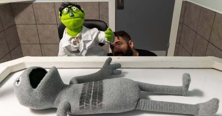 Cute puppets are kidnappers and murderers in one of the best escape rooms in L.A.