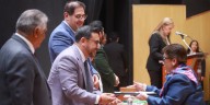 Reconoce Arturo Reyes Sandoval trayectoria docente