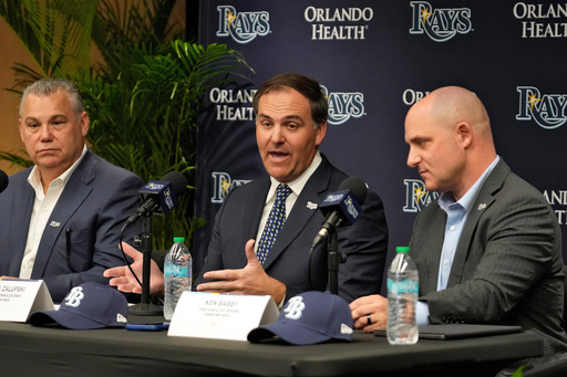 Nuevos dueños de los Rays prometen reparar Tropicana Field y buscar nuevo estadio en Tampa