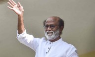 Rajinikanth enjoys food from pattal on roadside during his trip to Rishikesh