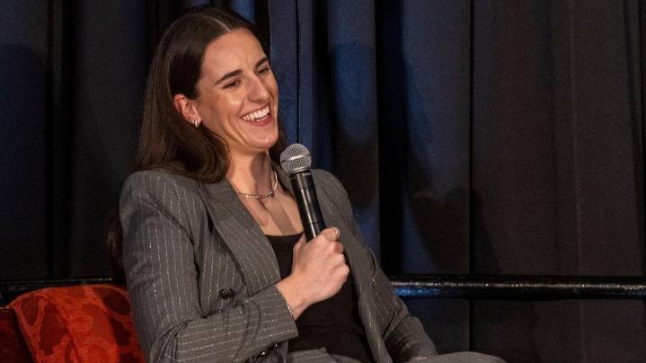 Caitlin Clark emphasizes importance of being role model during Long Island visit