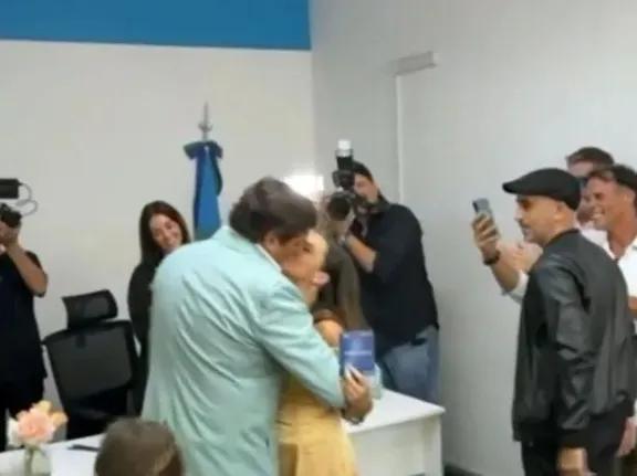 Matías Alé se casó con Martina Vignolo en una íntima ceremonia civil