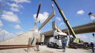 Nuevo Laredo impulsa la movilidad: puente de la Carretera MEX II alcanza 80% de avance