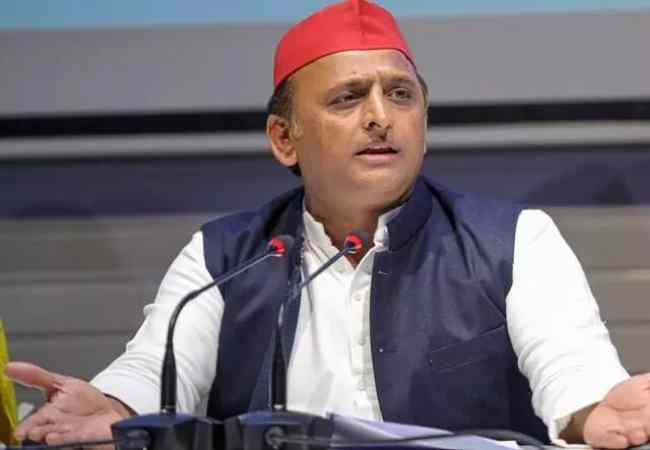 Ambulances turned into 'bull-ance': Akhilesh as pregnant woman ta...