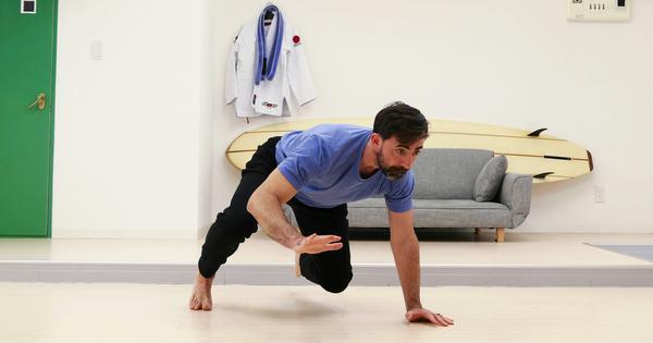 Can ‘quadrobics’ improve fitness and build mobility or it just a social media spectacle?