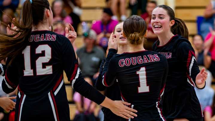 Asheville volleyball defeats Enka to win conference title