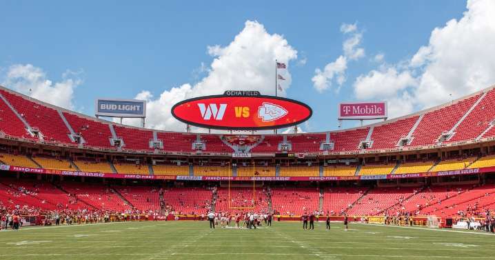 Monday Night Football Game Thread: Commanders and Chiefs wrap up Week 8