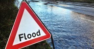 Eight UK areas told by Met Office to prepare emergency kit