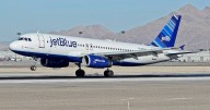 Vuelo de JetBlue que despegó de Cancún aterriza de emergencia en Florida