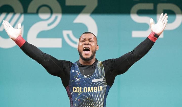 Yeison López, oro e impuso nuevo récord en el Mundial de halterofilia