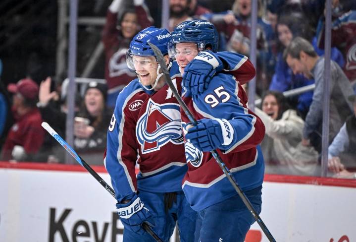 Avalanche power play breaks out of drought with four goals vs. Devils