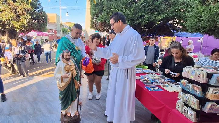 Cientos de fieles desbordan fe, gratitud y devoción por San Judas Tadeo