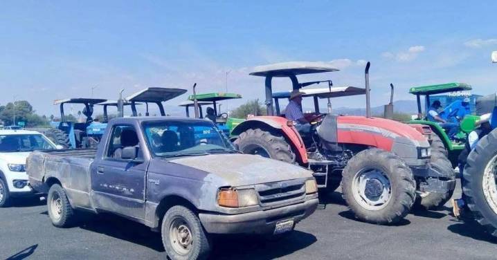 Persisten bloqueos carreteros en Querétaro y Sinaloa pese a acuerdos con el Gobierno