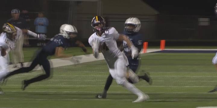 Former DeWitt QB Elliott Larner scores five touchdowns in Michigan Tech’s victory over NMU