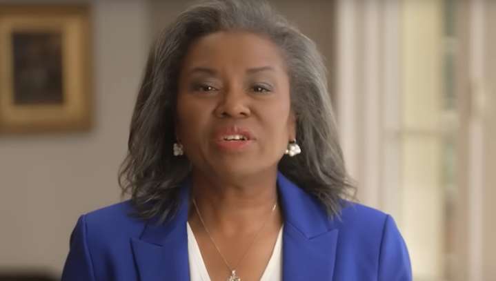 GOP gov candidate's campaign bus catches fire: report