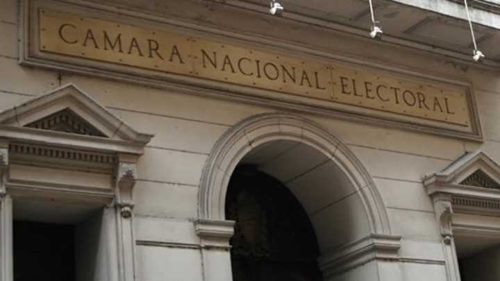 La Cámara Nacional Electoral emitió una alerta por estafa digital