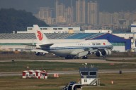 Chinese airlines return to profit on summer surge, but challenges persist