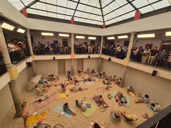 “Sun & Sea”, una ópera que cambia el escenario por toallas, playa y...