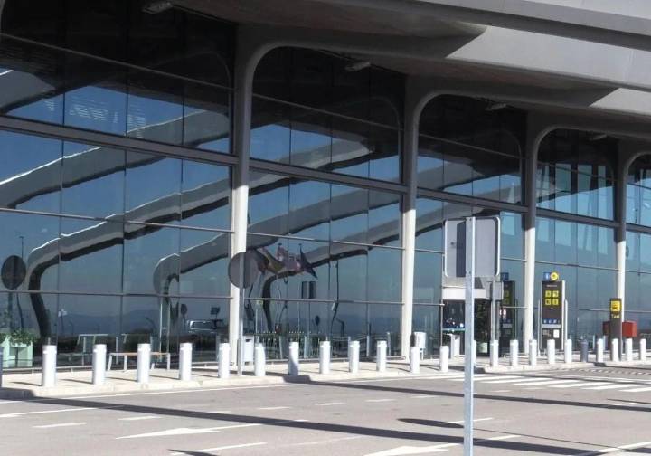 El aeropuerto de León crece un 11% mientras el de Valladolid cae un 60,7%