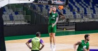 Buenas caras e intensidad en el regreso del Unicaja al trabajo