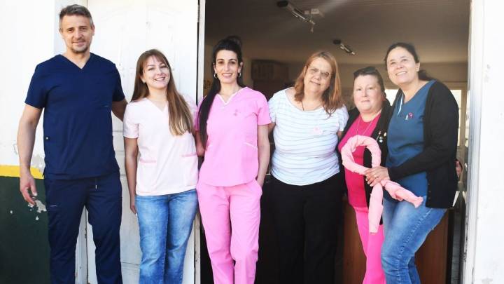 Charla de concientización sobre el cáncer de mama