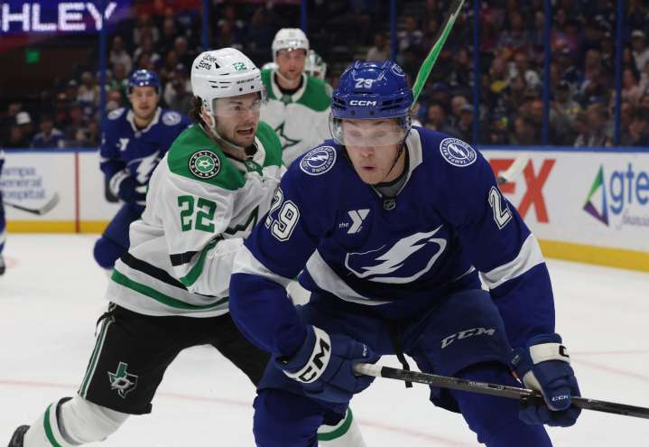 Lightning extend winning streak in OT over Stars - The Rink Live | Coverage of youth, junior, high school and college hockey