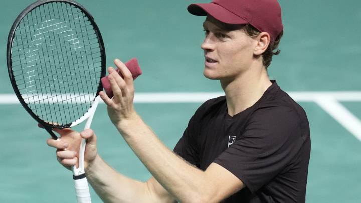 Jannik Sinner starts bid to reclaim world No 1 at Paris Masters with win as Cameron Norrie learns last
