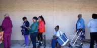 La crisis de los empleados federales por bloqueo presupuestario en EE. UU.