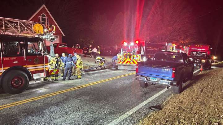 Crews put out fire at home in Mansfield