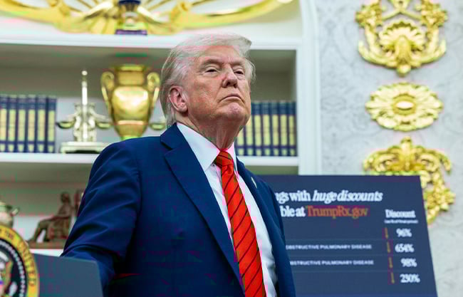 Pega a mercados el pleito China-EU; anuncia Trump otro arancel