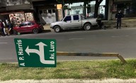 Manejaba alcoholizado y chocó contra un cartel en la avenida Luro