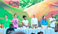 Gobierno entrega ciudadela con 400 viviendas de interés prioritario en Tumaco