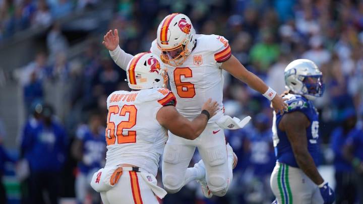 Bucs outlast Seahawks with another walkoff win