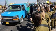 Hamás Libera a 20 Israelíes Vivos que Tuvo como Rehenes durante 2 Años de Guerra en Gaza