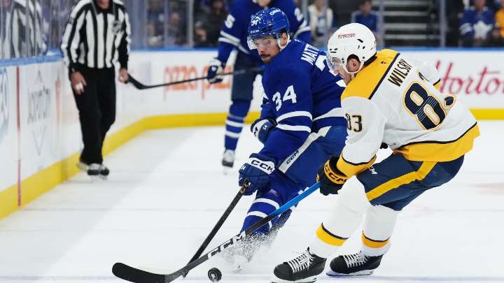 Maple Leafs recover from blown lead to beat Predators