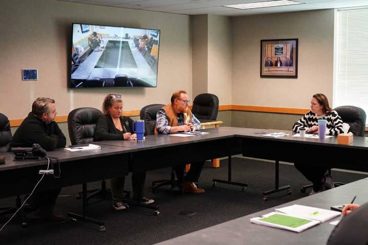 Marion County Seeking Ways To Fill In Funding Gap Left By Federal Pause On SNAP Benefits