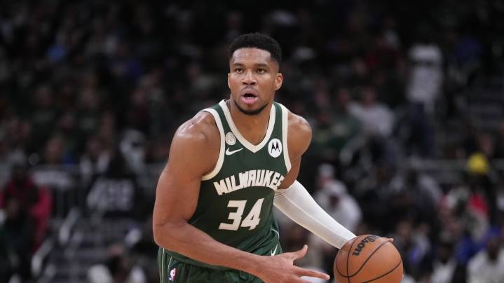 Knicks meet Giannis Antetokounmpo — and the question they can’t avoid